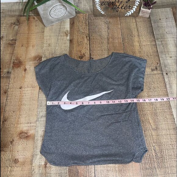 💜 Nike mesh cropped top - Picture 8 of 9